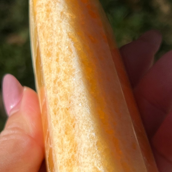 Yellow calcite (1) tower | crystal - Picture 11 of 13